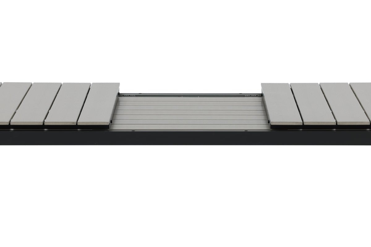 Záhradný stôl Kairen - perfektný pre spoločenské posedenia vonku