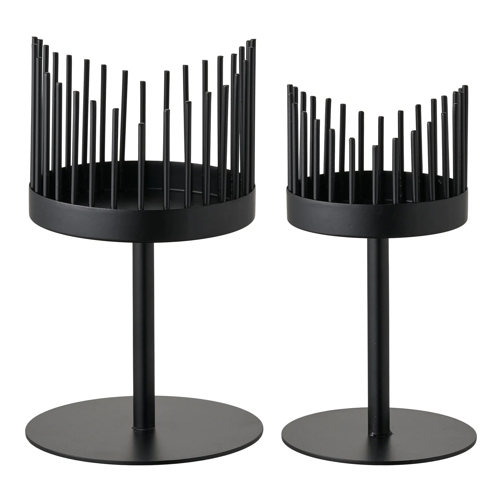 Sada svietnikov „Cavallo Duo“ – oceľ v Czarny