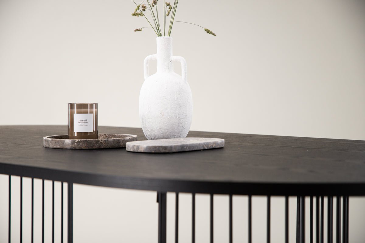 Jedálenský stôl Manolo - oválny jedálenský stôl s doskou v Czarny a orechovom prevedení