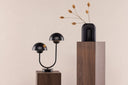 Stolná lampa Noir Duo – elegantná lampa z čiernej ocele s dvojitou kupolou