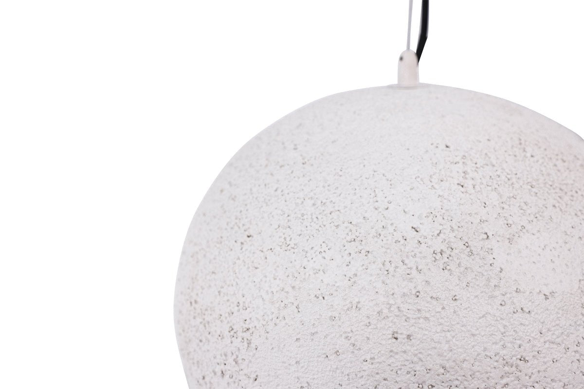 Závesné svietidlo „Namib" – z bielej živice pre rustikálny šarm