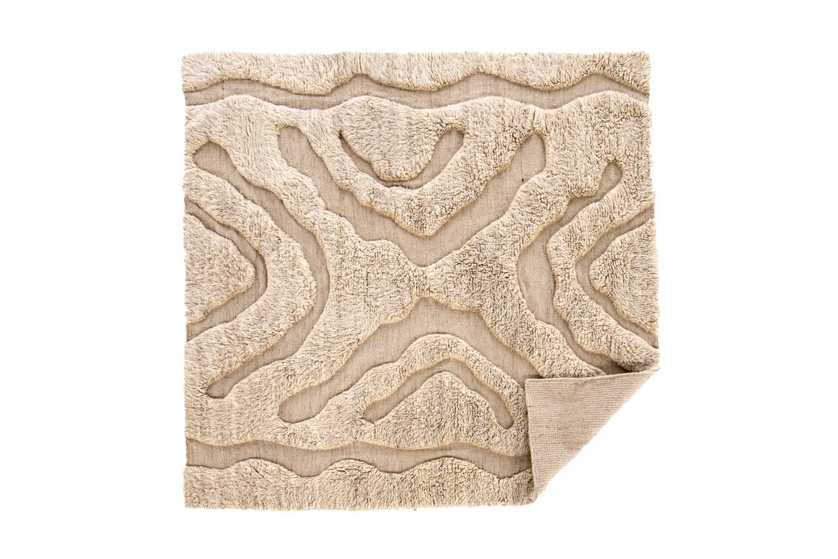 Koberec Dimi – ručne tkaný v béžovej farbe z vlny