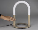 Stolná lampa Torstein – zo železa v farbe Béžová