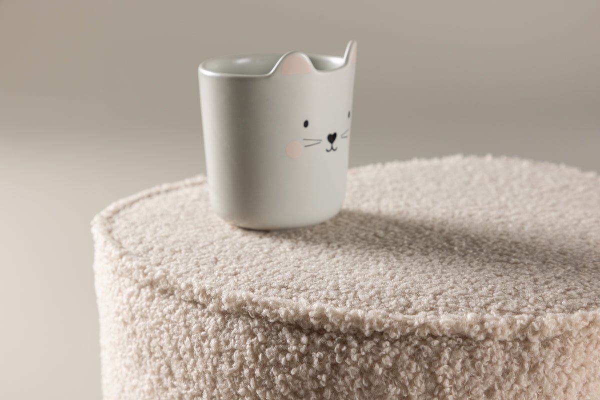 Detská stolička Luma – stolička v tvare srdca v béžovej farbe