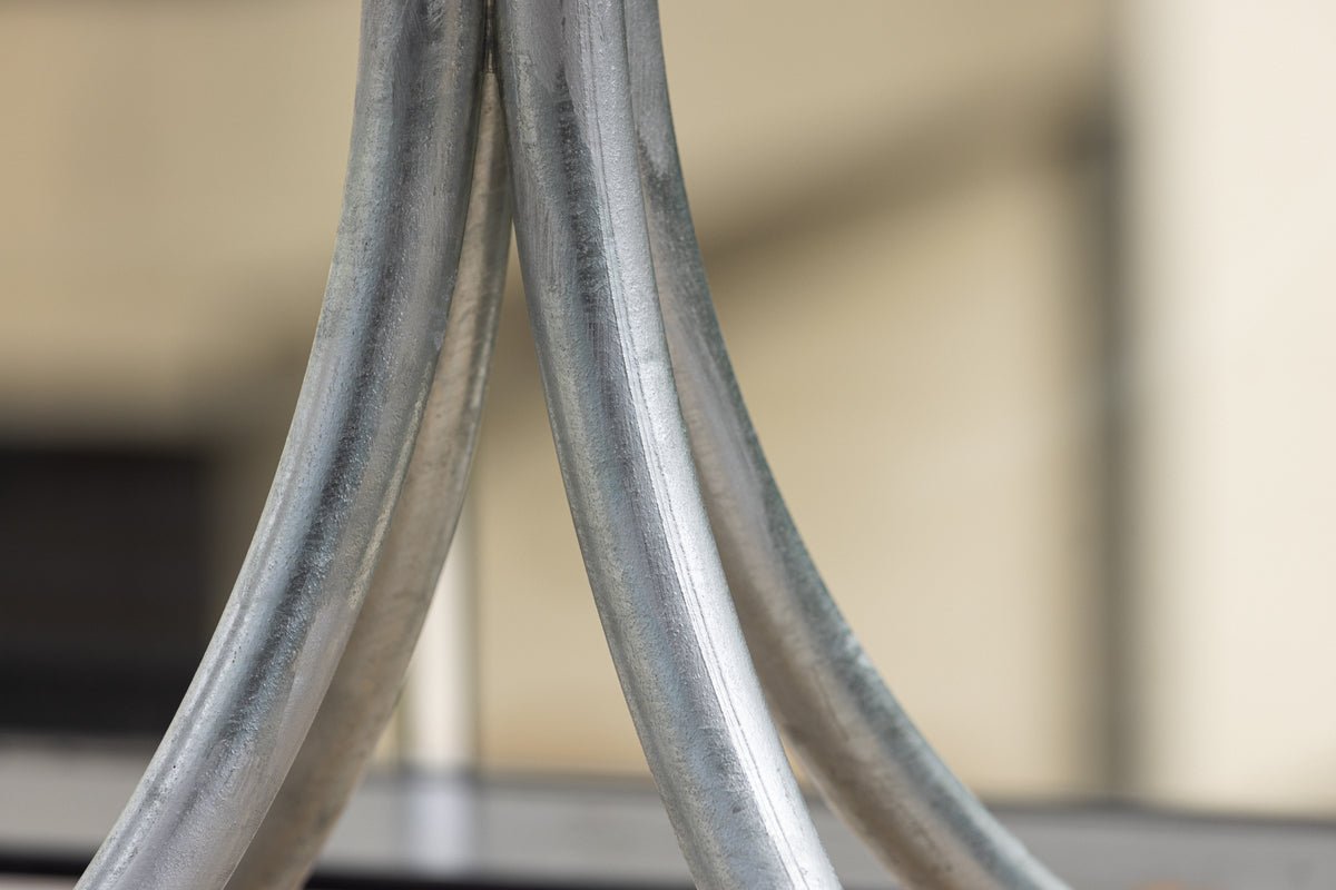 Konferenčný stolík Helga - Ø65 s doskou stola v prírodnom vzhľade