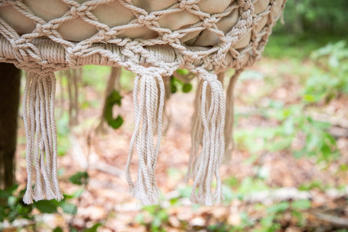 Záhradné závesné kreslo Vera - z polyesteru v bielej alebo sivej farbe