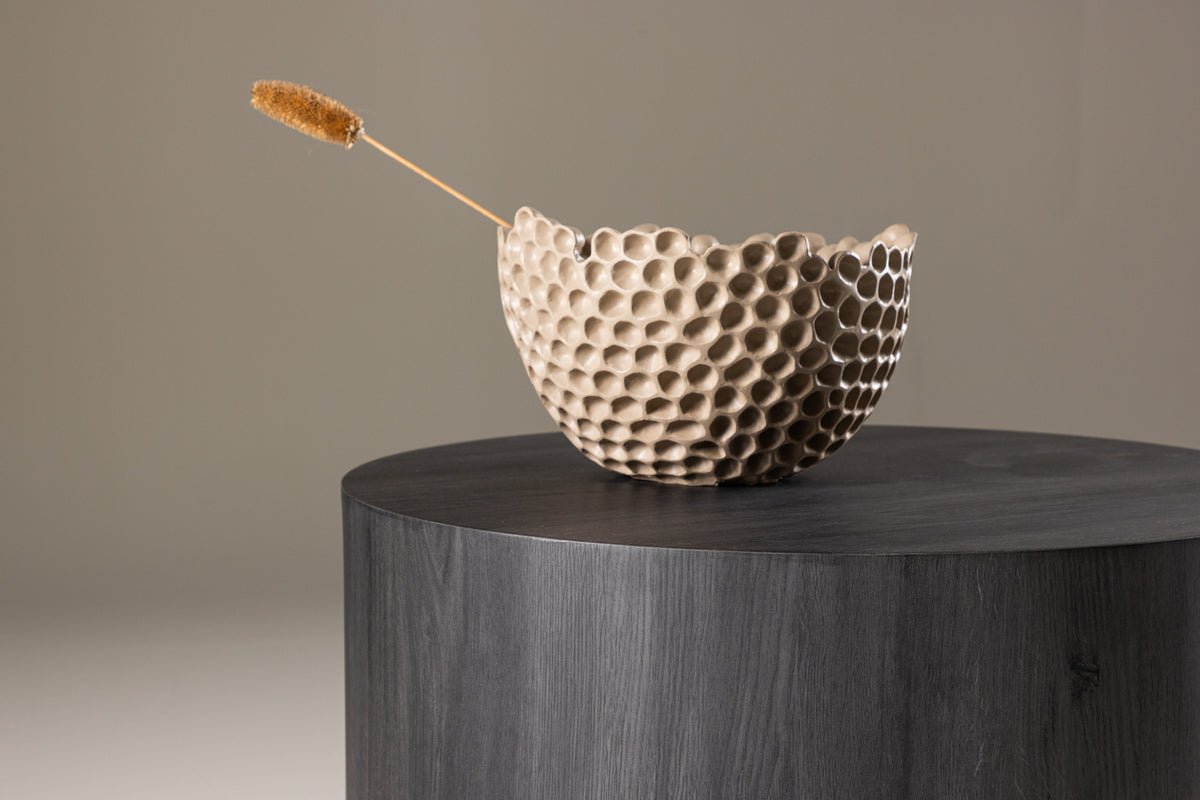 Konferenčný stolík/príručný stolík Milo - kompaktný a stabilný