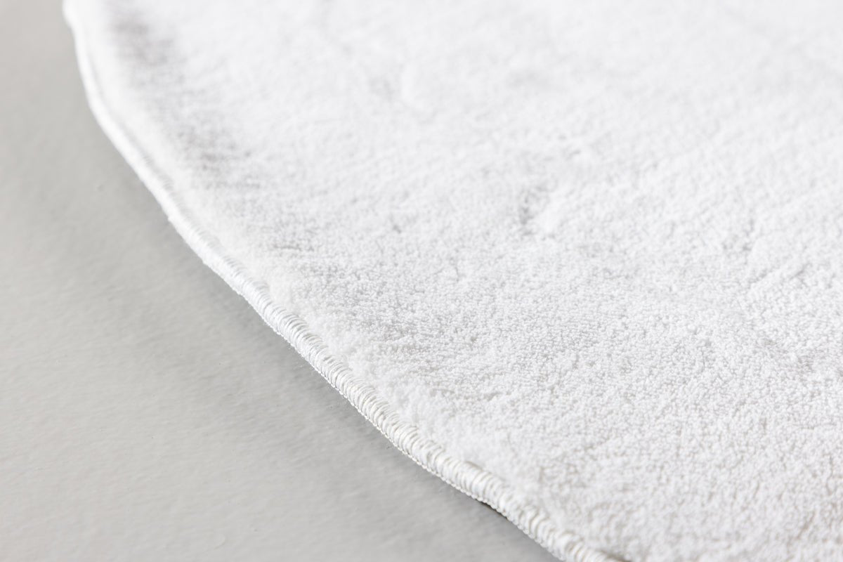 Koberec Emina – okrúhly z polyesteru a netkanej textílie