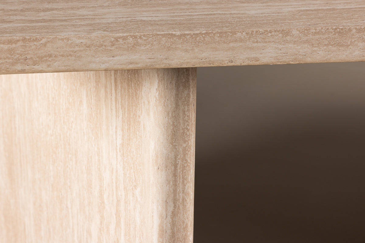 Jedálenský stôl Alenya - s jasným tvarovým jazykom a priestrannou doskou stola