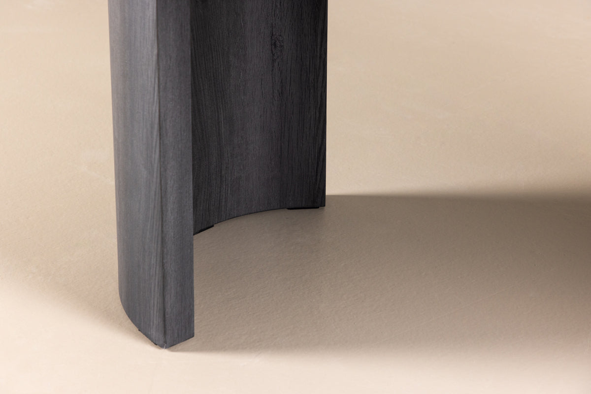 Jedálenský stôl Veyla - oválny jedálenský stôl v elegantnom Czarny