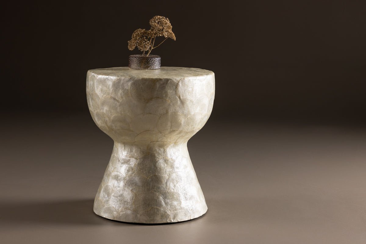 Konferenčný stolík/prístavný stolík Marona - s elegantným povrchom