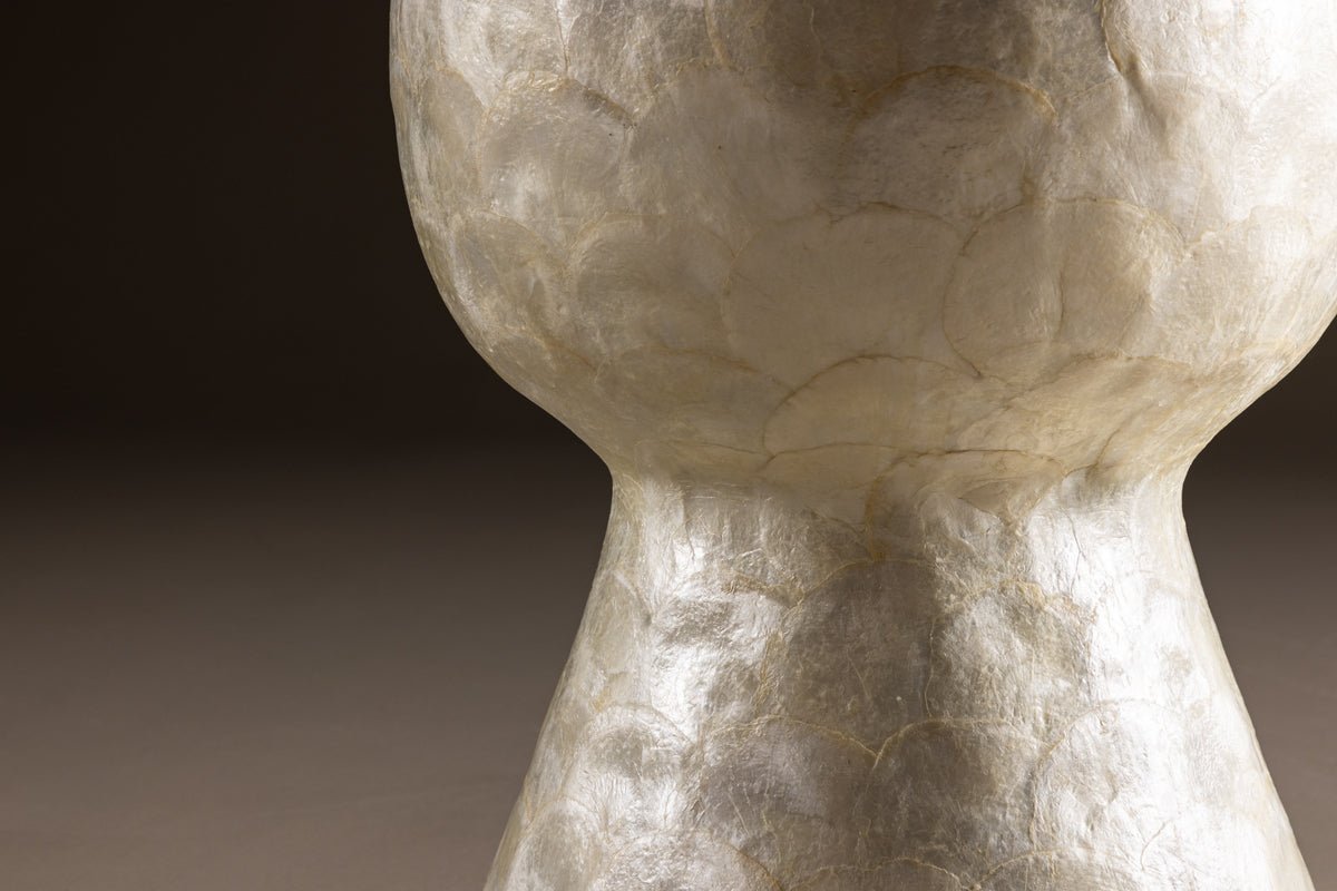 Konferenčný stolík/prístavný stolík Marona - s elegantným povrchom