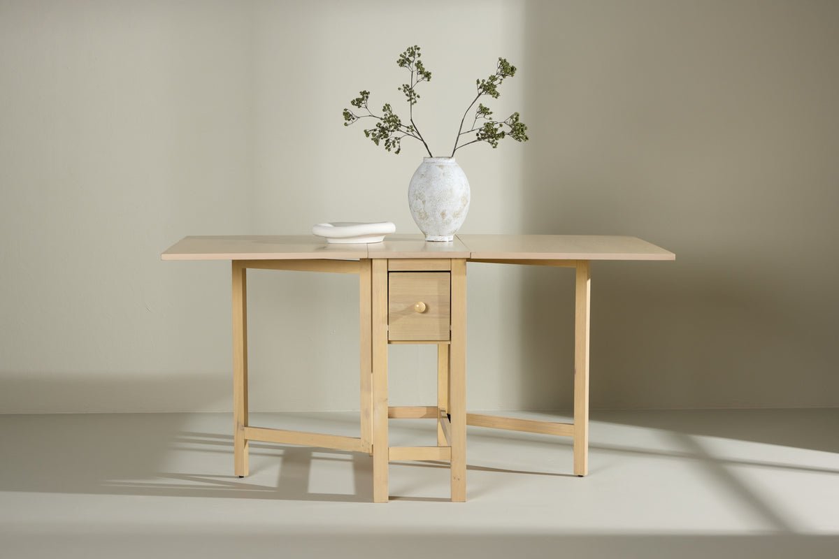 Jedálenský stôl Martha - obdĺžnikový rozťahovací jedálenský stôl natretý