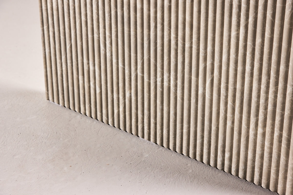 Jedálenský stôl Velento – v mramorovom vzhľade