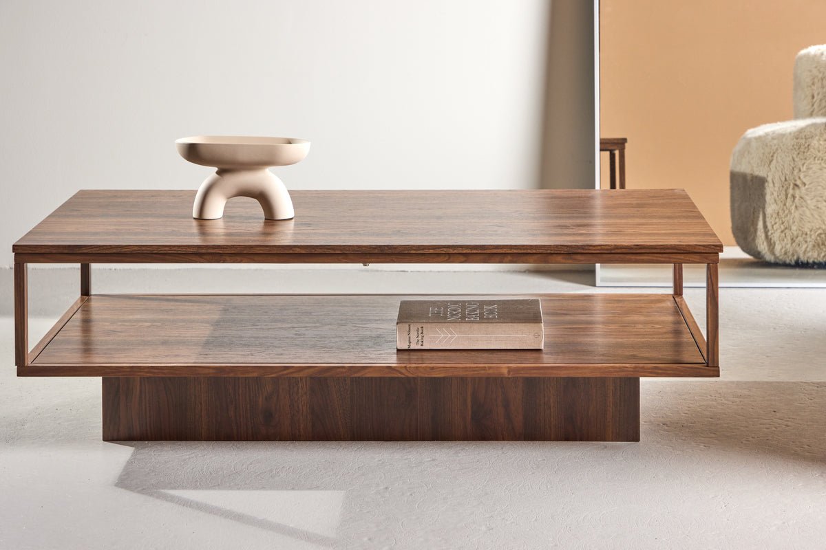 Konferenčný stolík Magela - v orechovom vzhľade