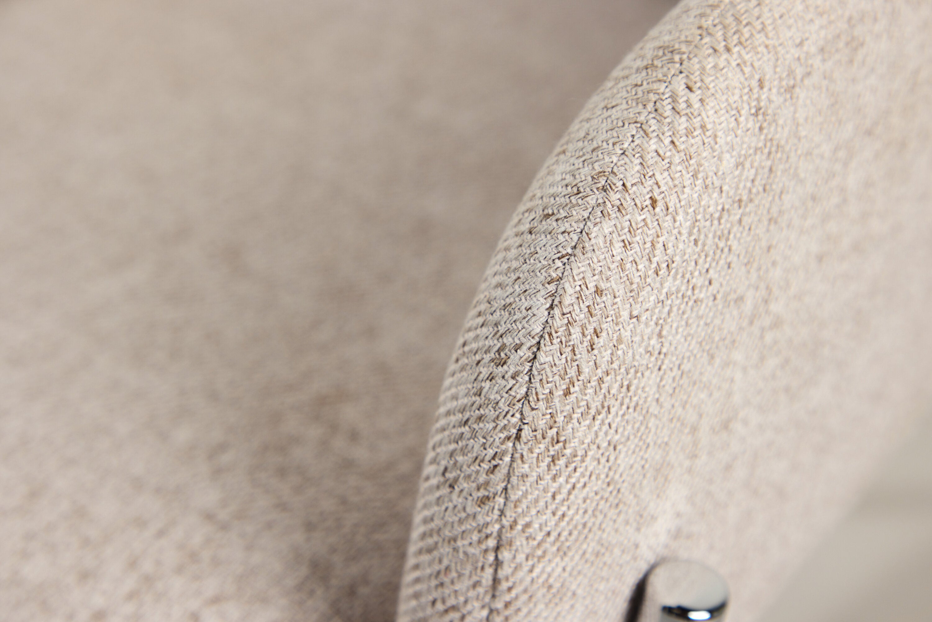 Stolička Helora v béžovej farbe z polyester-lanového materiálu