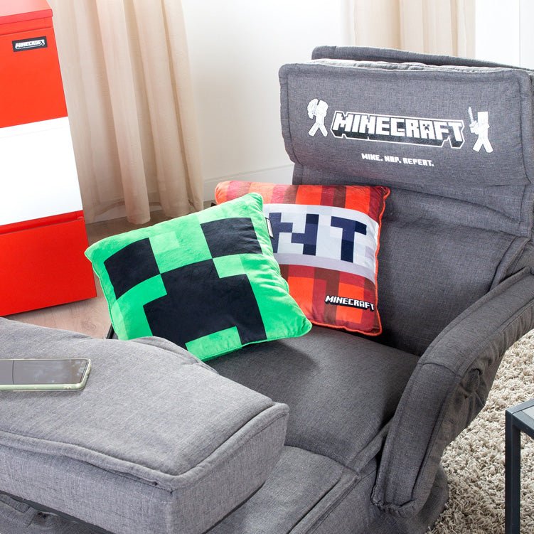 Minecraft dekoračný vankúš „Creeper plyšový“ – s výplňou a zamatovým vzhľadom