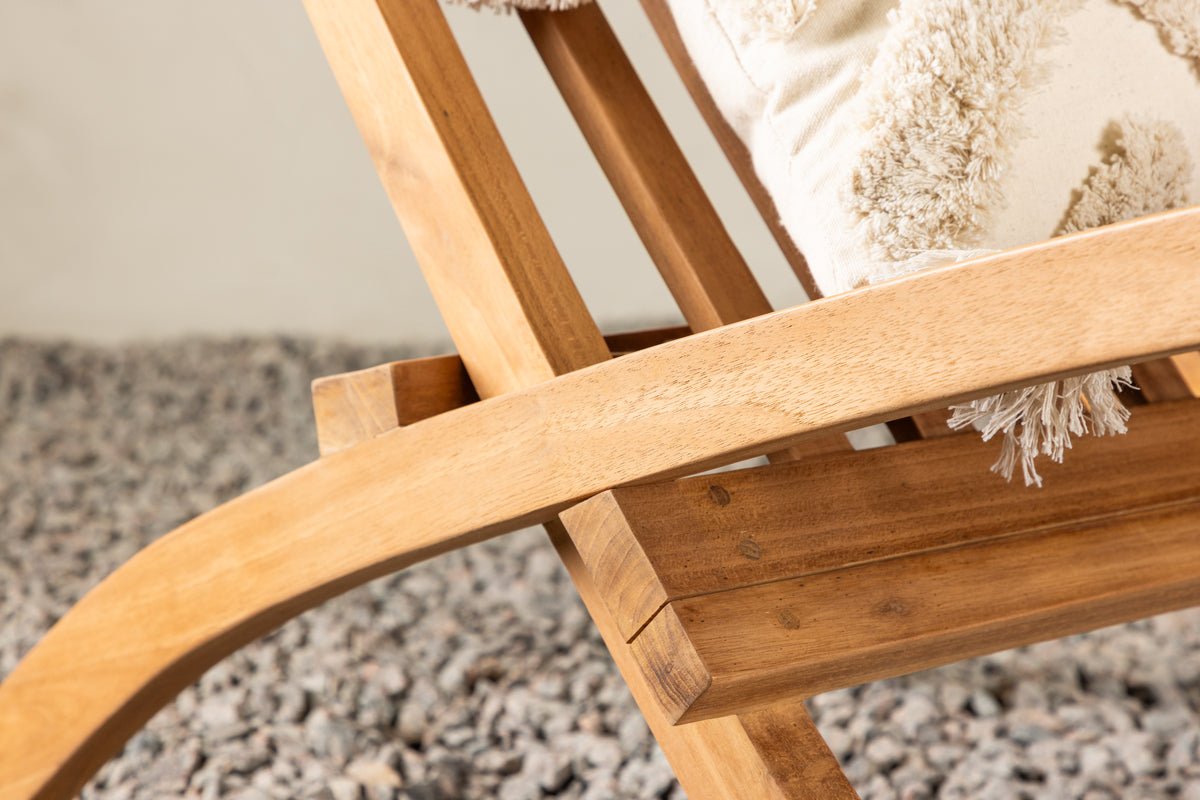 Záhradné lounge kreslo June - z teakového dreva v prírodnom vzhľade