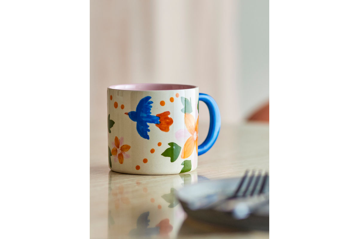 Súprava šálok Alina – Ručne maľované motívy v žiarivých farbách (sada 2 ks)