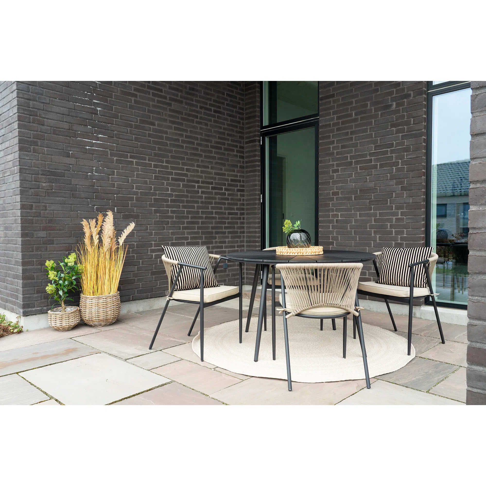 Garten Esstisch Linda - Ø120 cm aus Nonwood & Aluminium