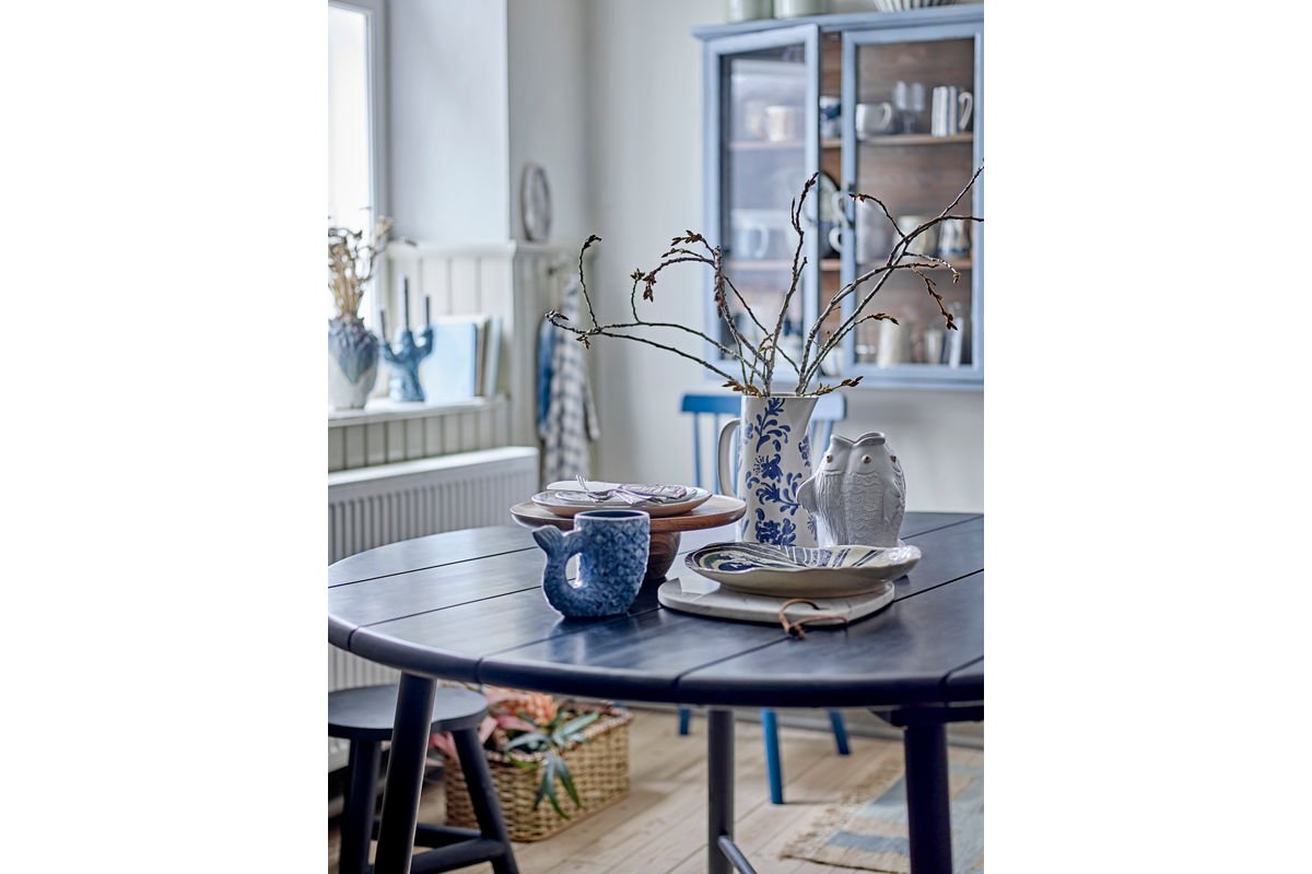 Váza „Ilvara“ – biela kamenina