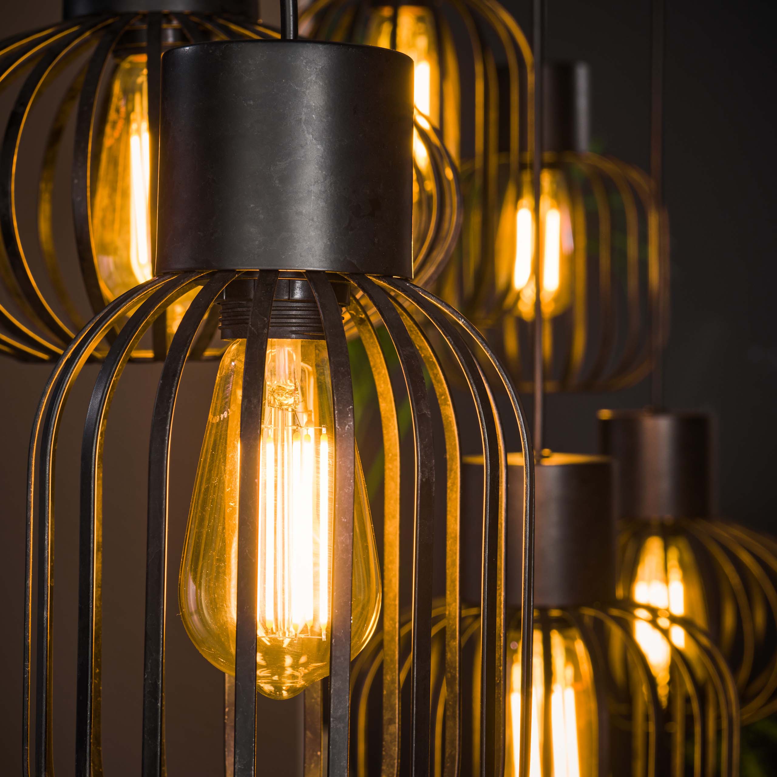 Závesné svietidlo „Corvella“ – 6 svietidiel z antracitovej kovovej mriežky v rôznych tvaroch