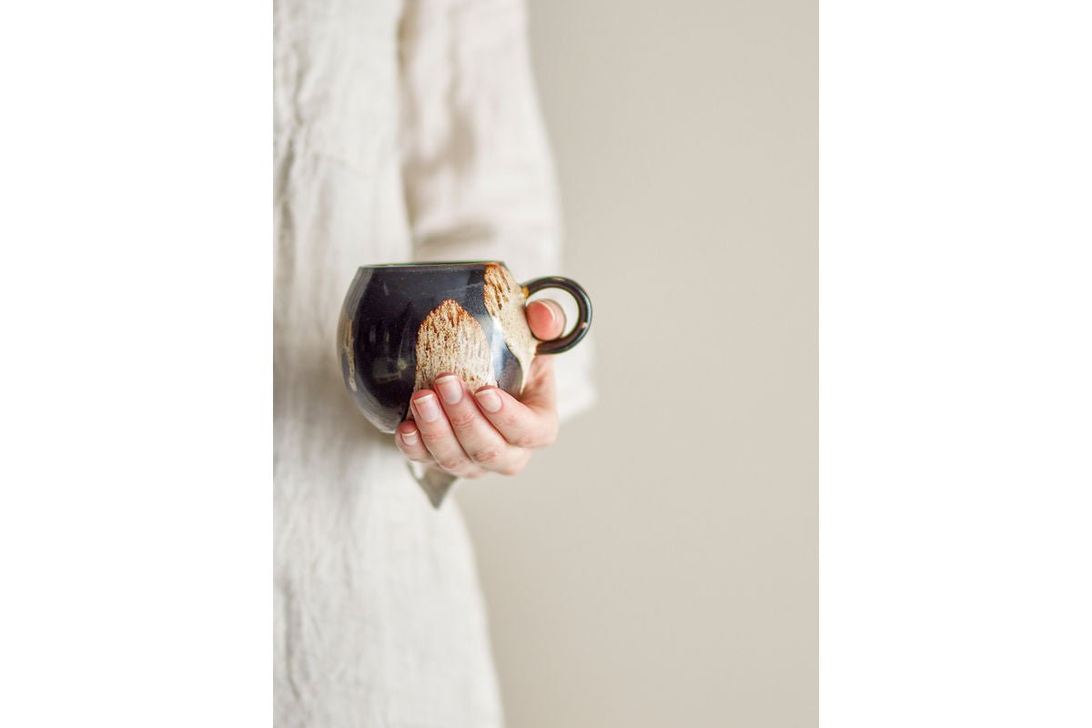 Šálka Elio - vyrobená z kameniny