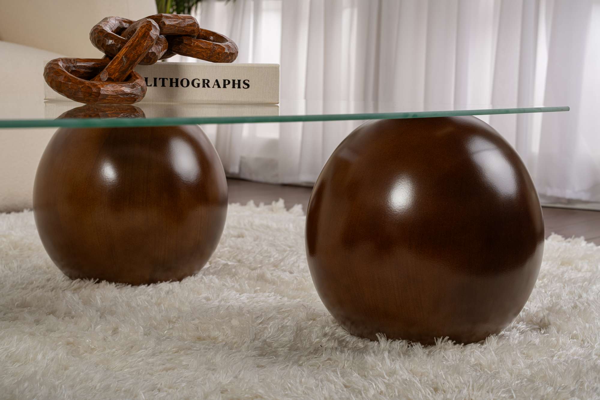 Konferenčný stolík Pavello - s obdĺžnikovou tvrdenou sklenenou doskou