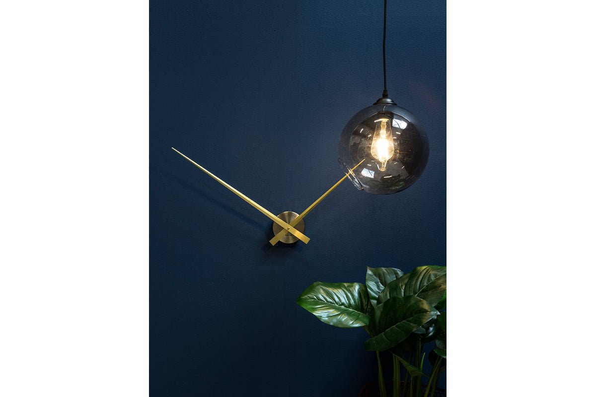 Nástenné hodiny Ozzy – Otvorený dizajn v zlatej optike