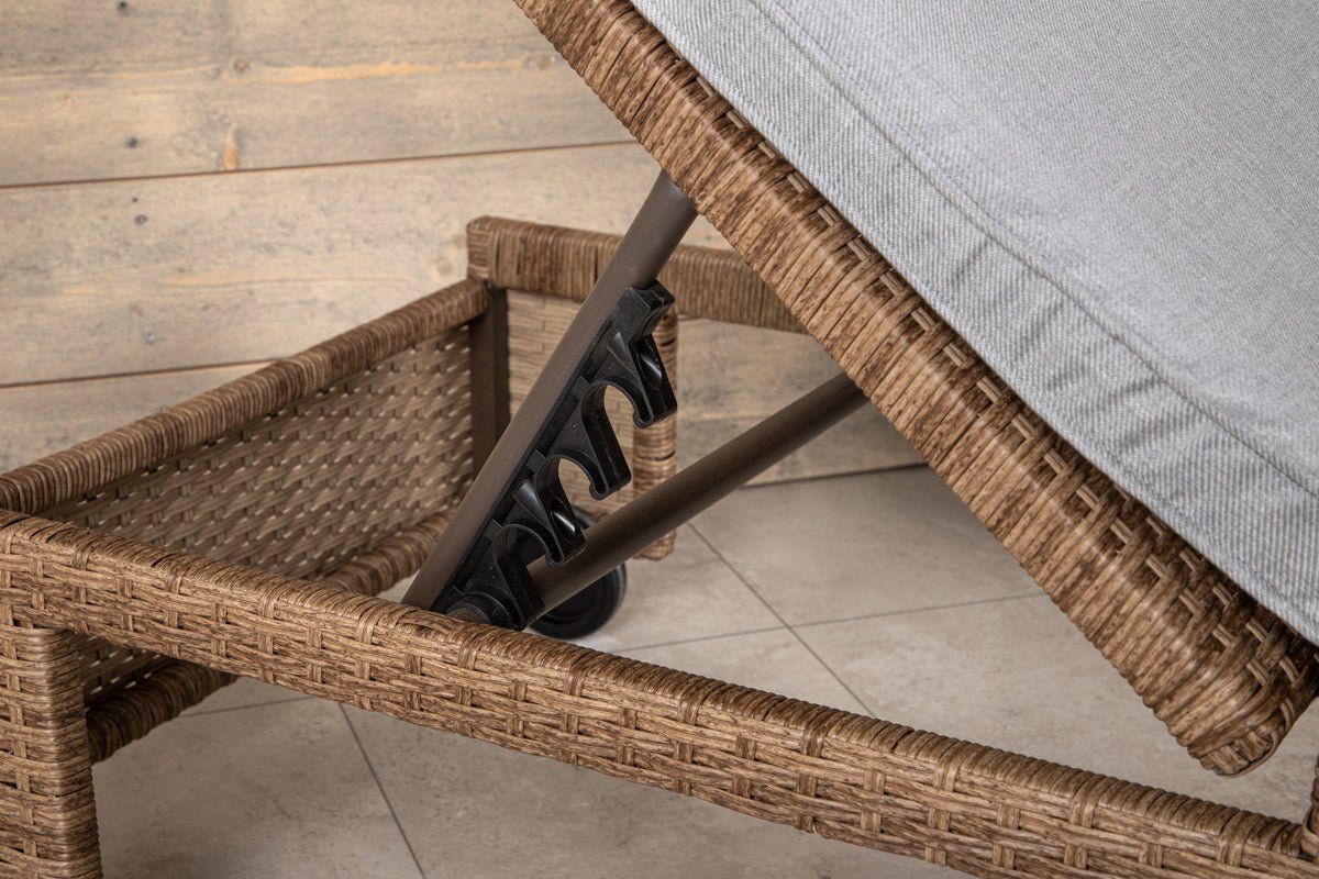 Záhradné ležadlo Irina - z ratanu