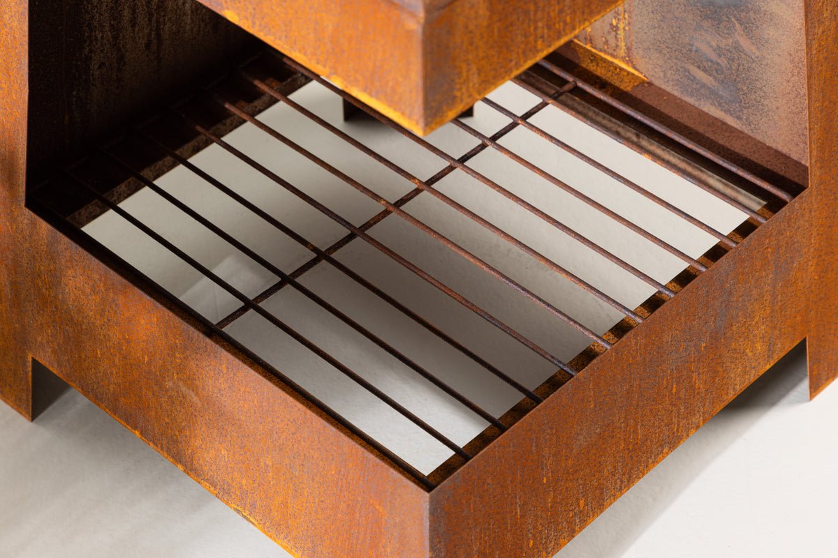 Ohnisková misa Elias - štvorcový krb v hrdzavej Oranžovej