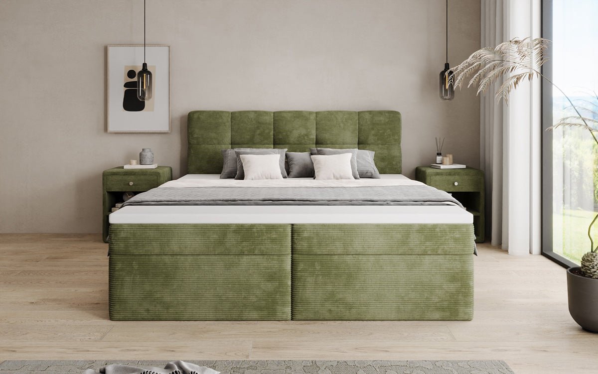 Boxspringová posteľ Cozy II v poťahu z látky Mančester s úložným priestorom