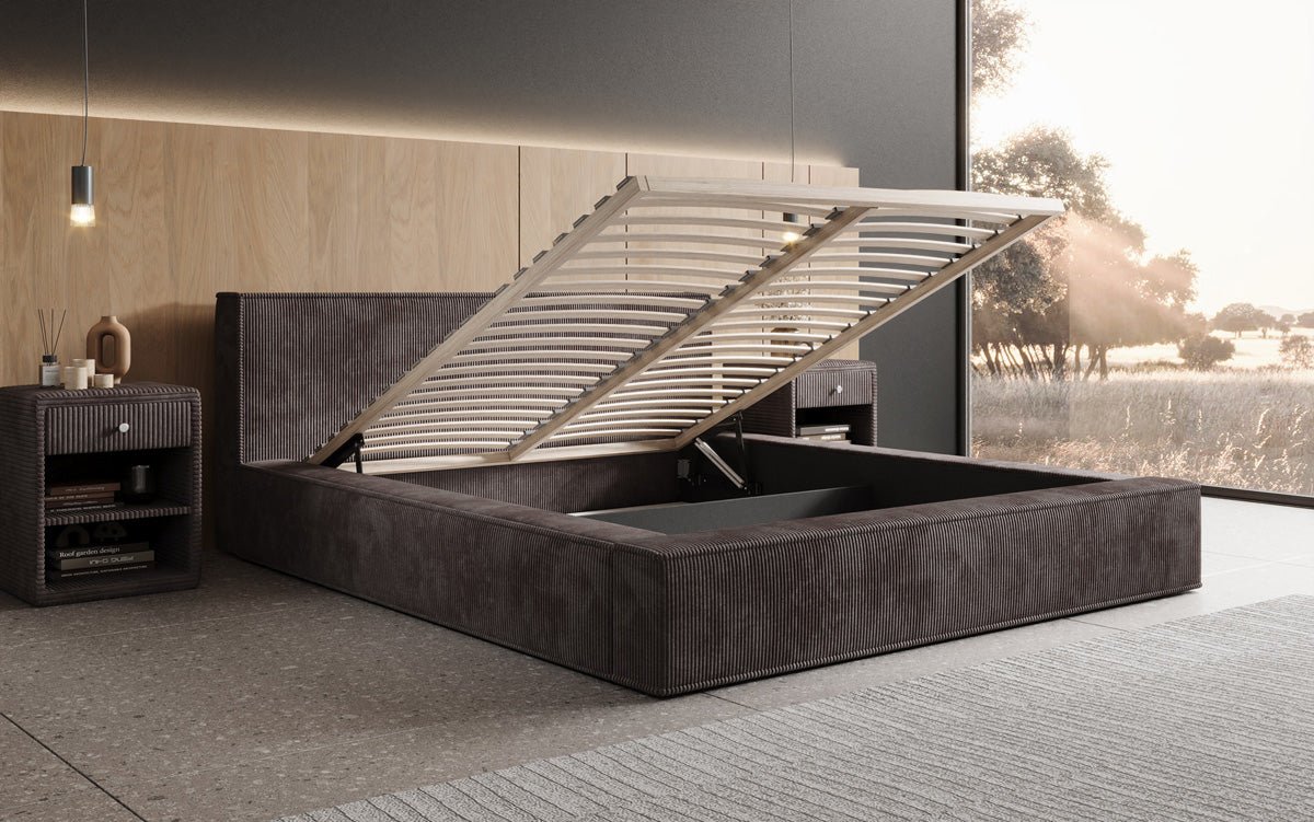 Dizajnérska čalúnená posteľ Harmon so stauraumom