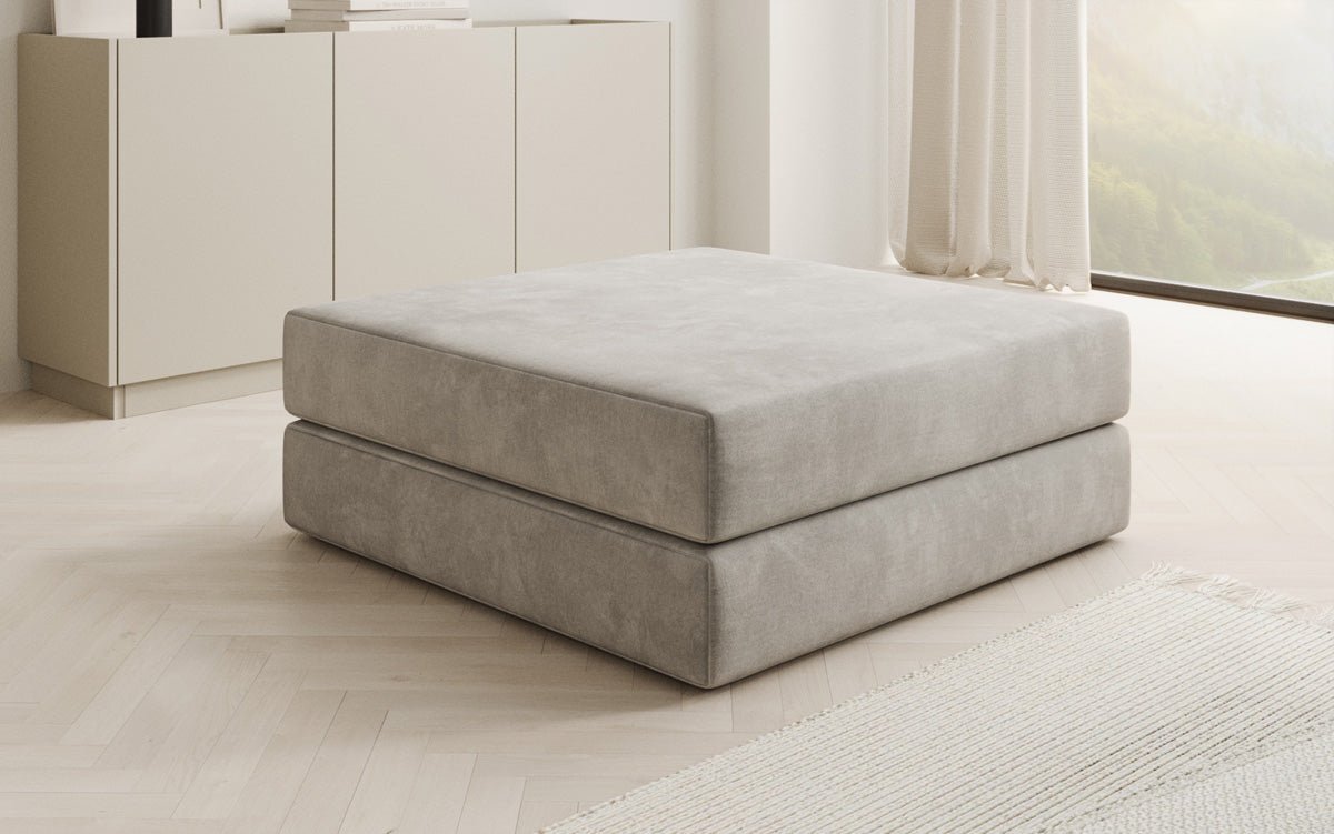 Pomocná stolička Lazy v zamatovom prevedení