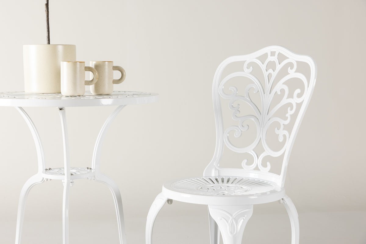 Garten Loungeset Elyra – 3-teiliges Set mit Stühlen & Tisch in 2 Farben