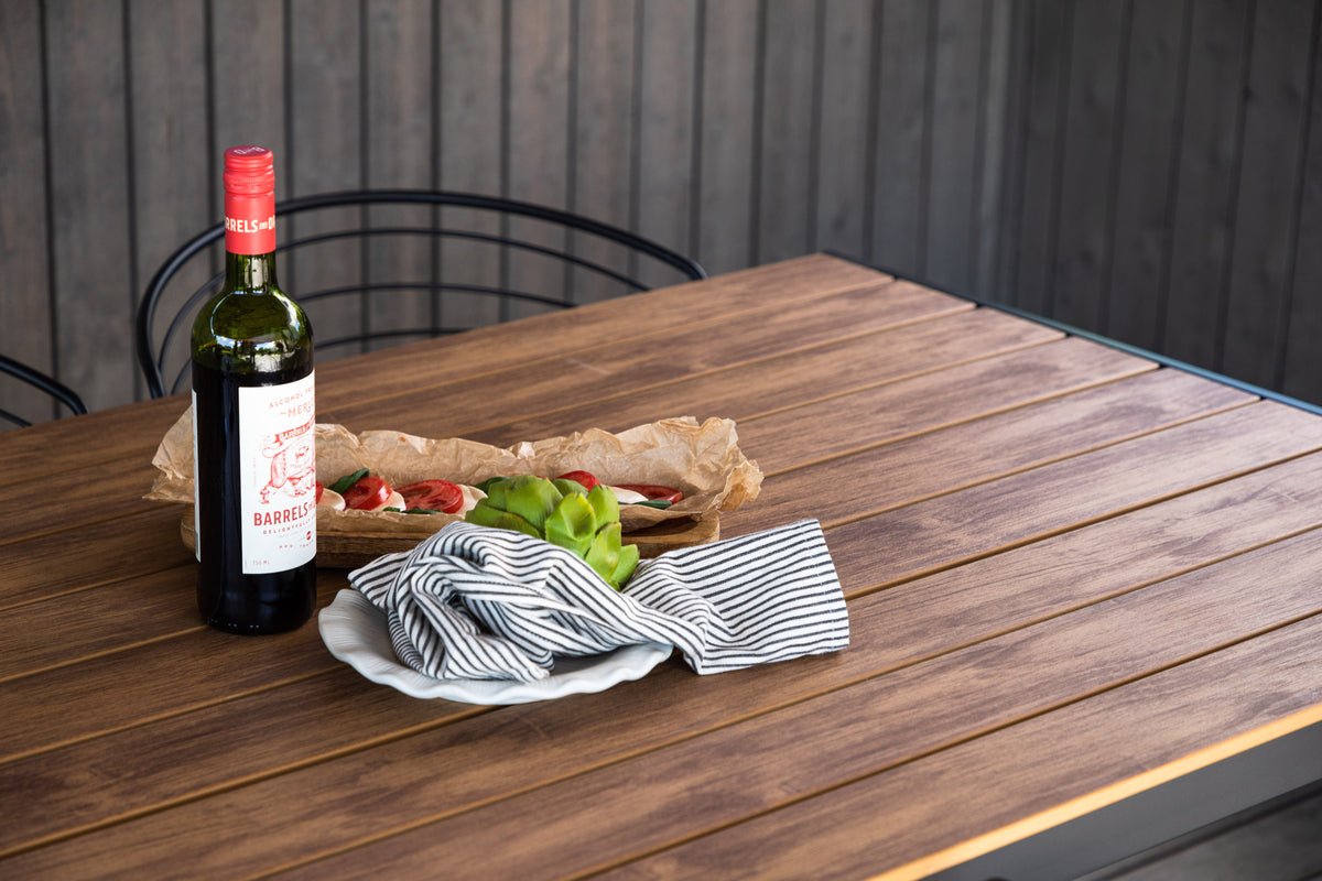 Gartentisch Tareen - eine harmonische Kombination aus Natürlichkeit und Stabilität