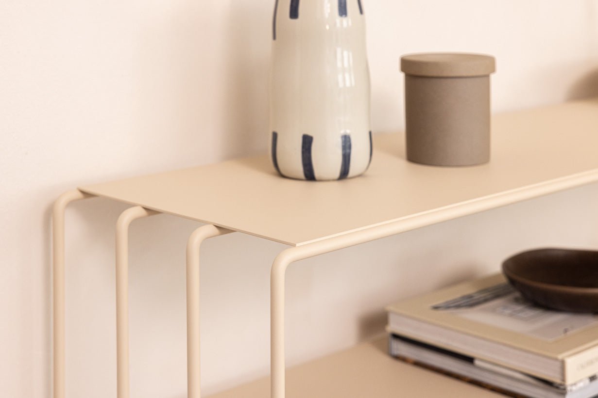 Komoda Ria – kovový dizajn s dvoma policami