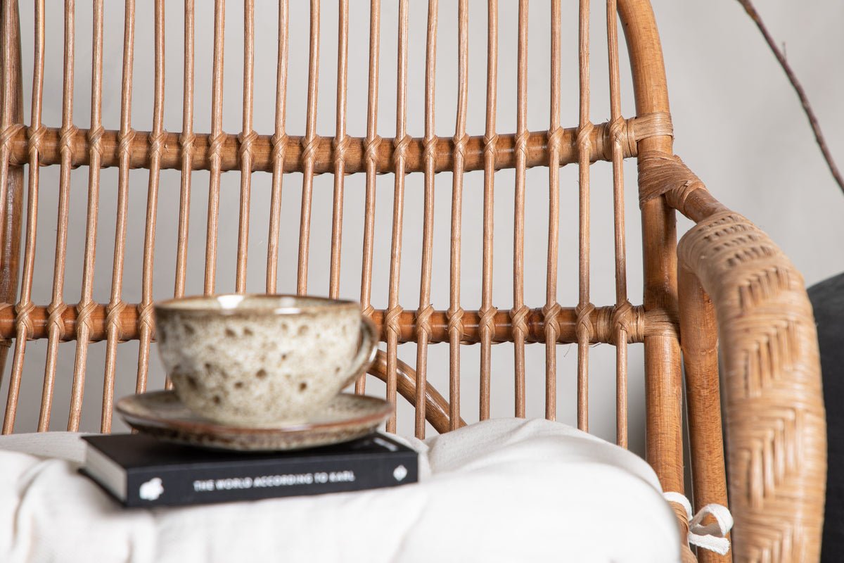 Loungesessel Sevilla – aus Rattan inklusive creme-weißem Kissen