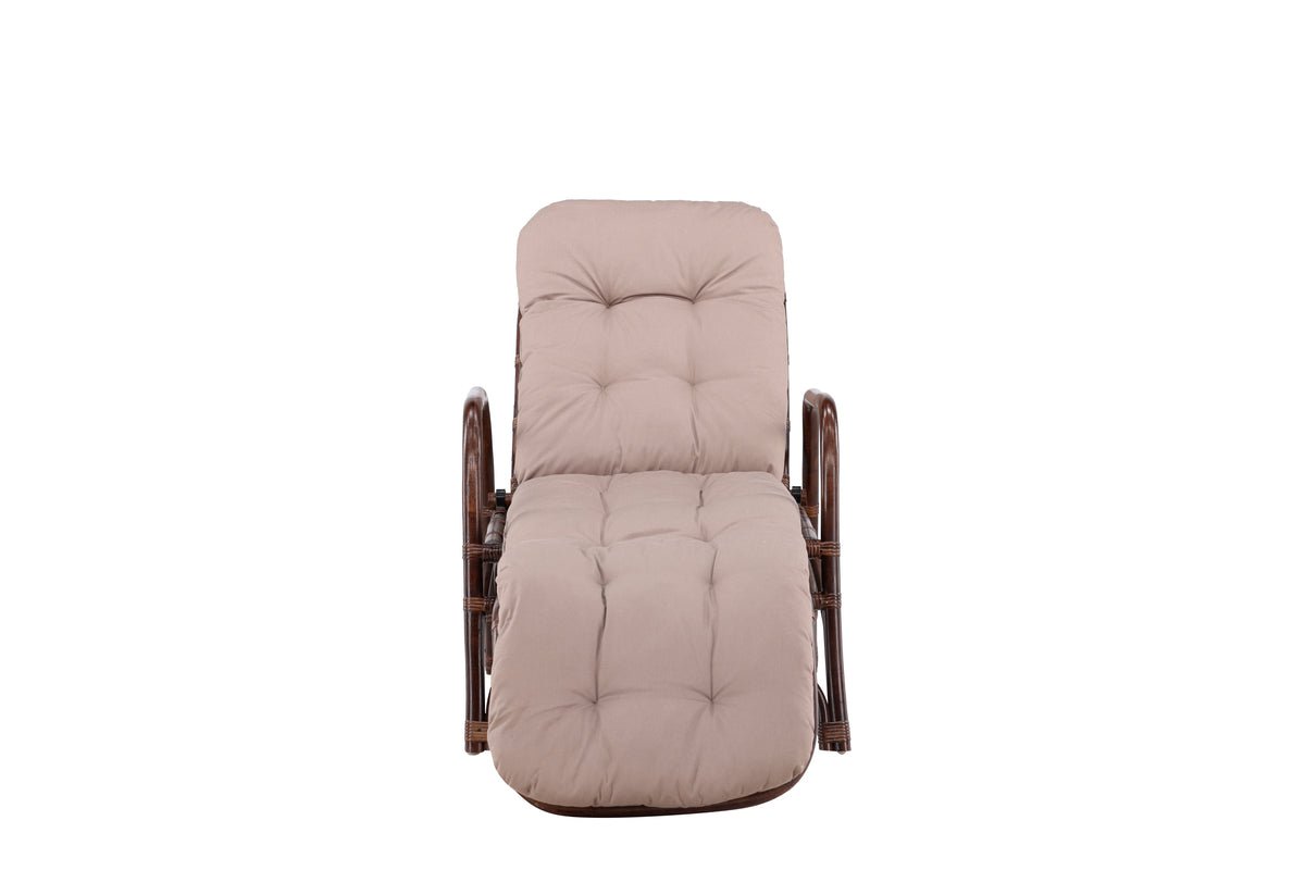 Sonnenliege Virell - aus Rattan inklusive Kissen