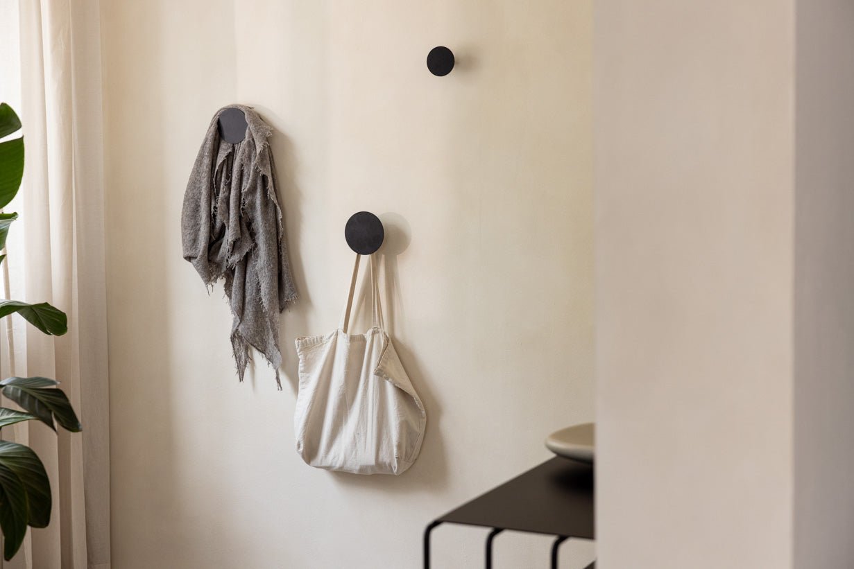 Garderobe/Wandhaken Lou – Minimalistisches Design-Statement aus Metall