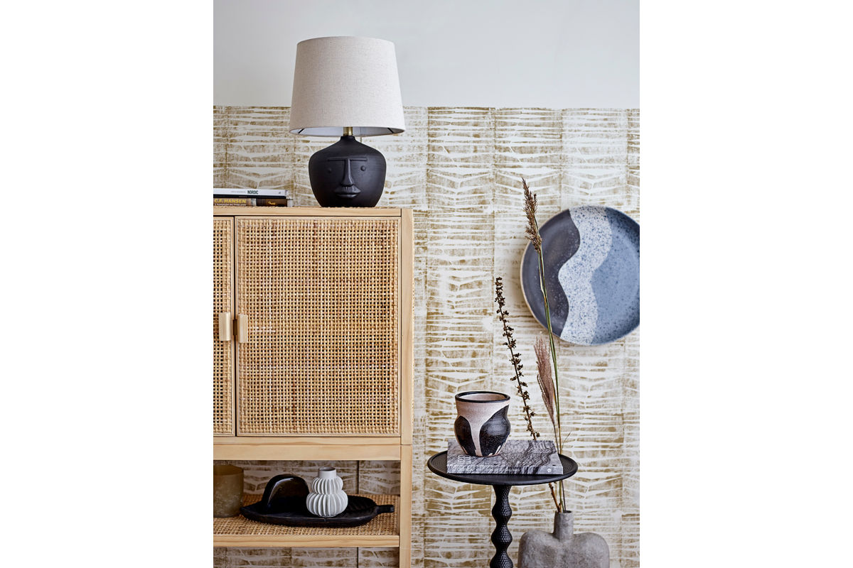 Prístavný stolík Varo – z čierneho hliníka