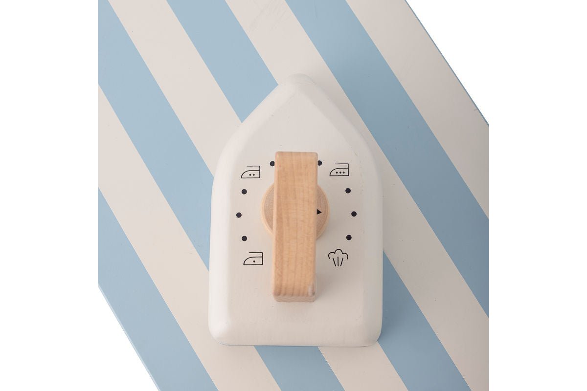 Kinder Bügelset Malina - Spielzeug Bügelbrett & Bügeleisen in Pastellfarben