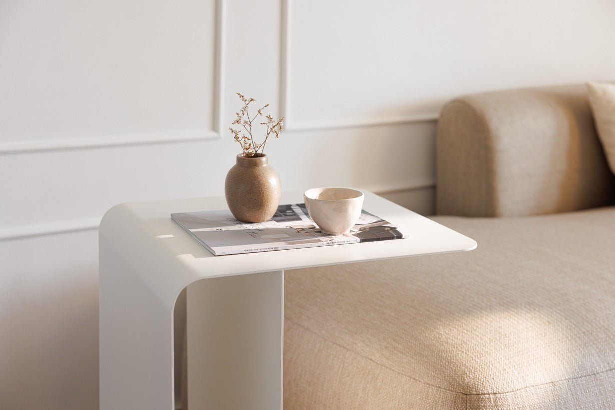 Couchtisch/Beistelltisch Cosmo – Pulverbeschichtetes Metall in modernem Design