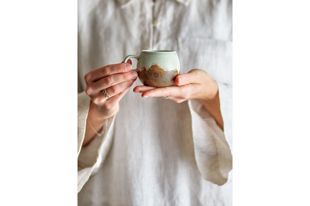 Espresso šálka Soléa - vyrobená z kameniny