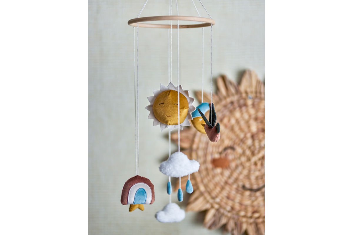 Mobile Luma – sanftes Baby Mobile mit Sonne, Mond & Wolken
