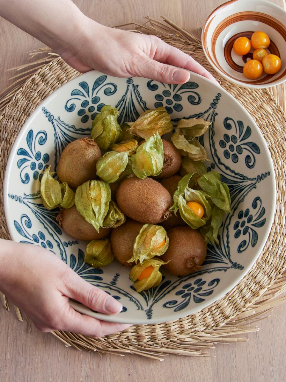 Miska Riona – kamenina s ručne maľovaným vzorom