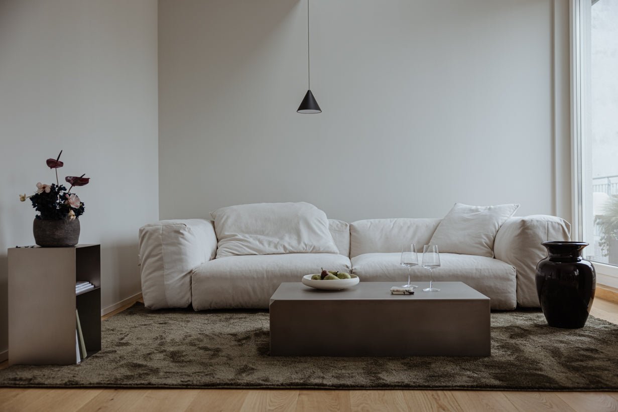 Prístavný stolík/nočný stolík RAW C – nerezový kocka s integrovanou poličkou